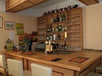 Lyme Bay House 4* Dawlish